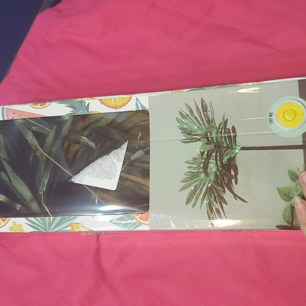 Palm tree lamp battery operated